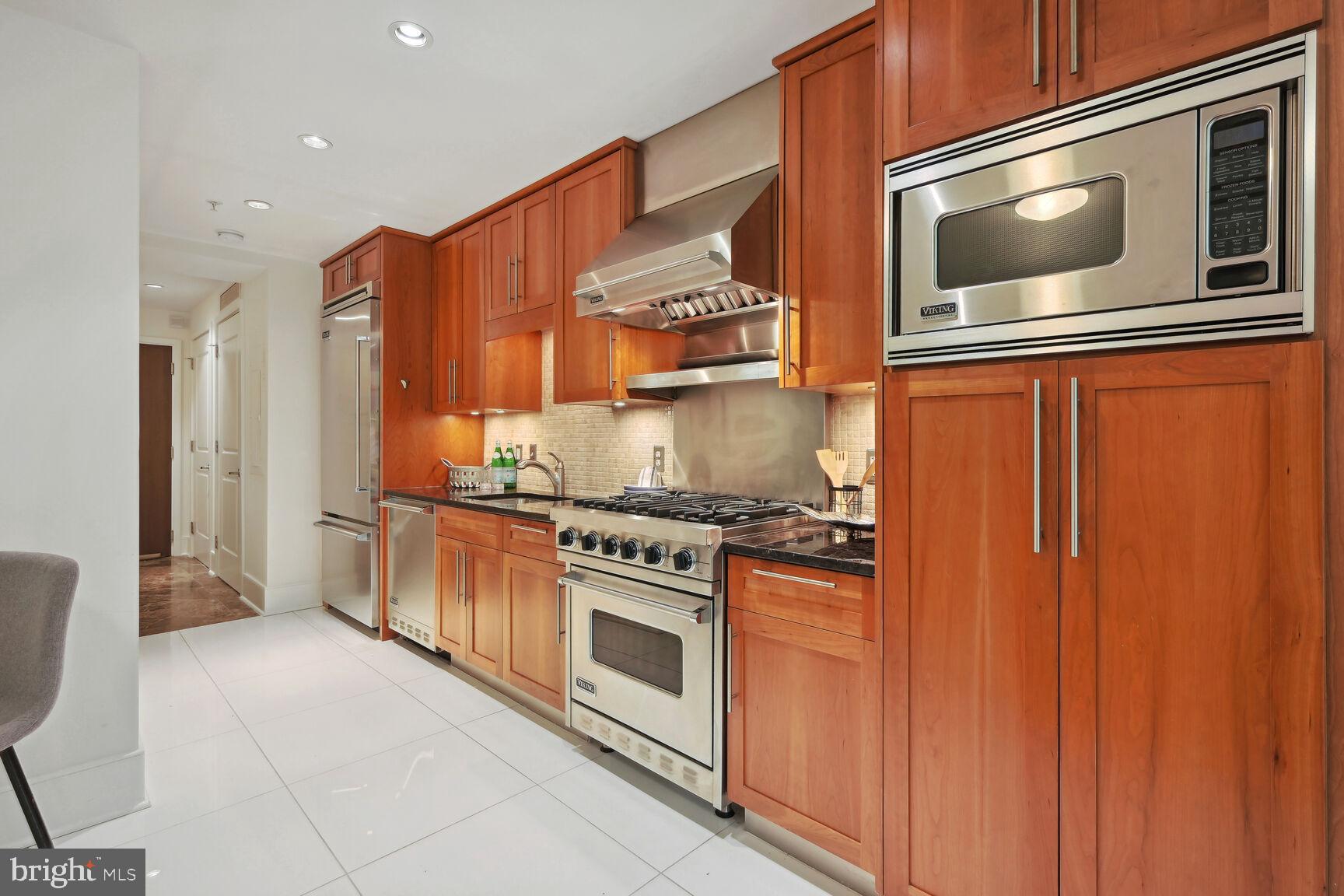 4301 Military Road Northwest, Unit 112 Washington, DC 20015 - Photo 7 of 25 Viking Appliances