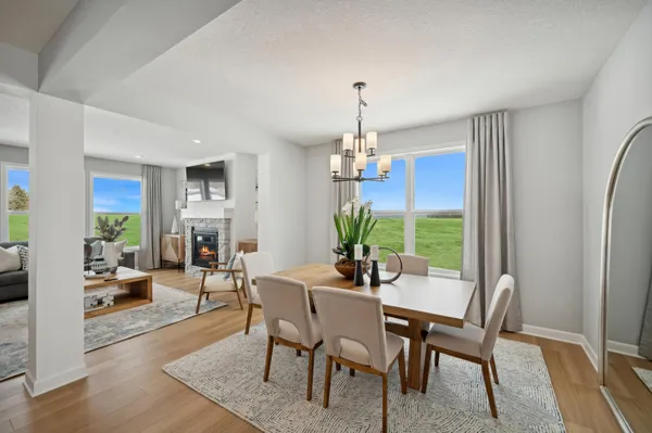 $722,185 | 2697 Aspen Drive, Shakopee, MN 55379