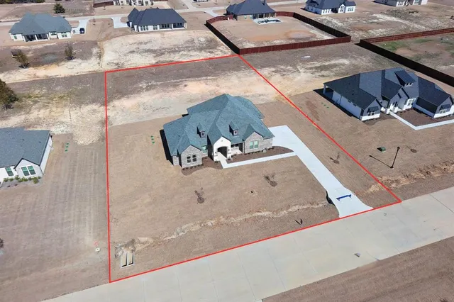 $639,990 | 4021 Lagos Drive, Midlothian, TX 76065