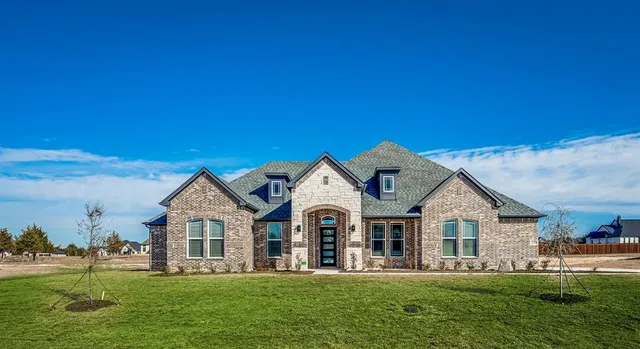 $639,990 | 4021 Lagos Drive, Midlothian, TX 76065