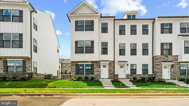 $496,475 | 719 Compass Way, Frederick, MD 21701