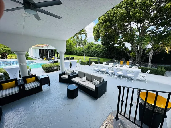 a house view with a garden space