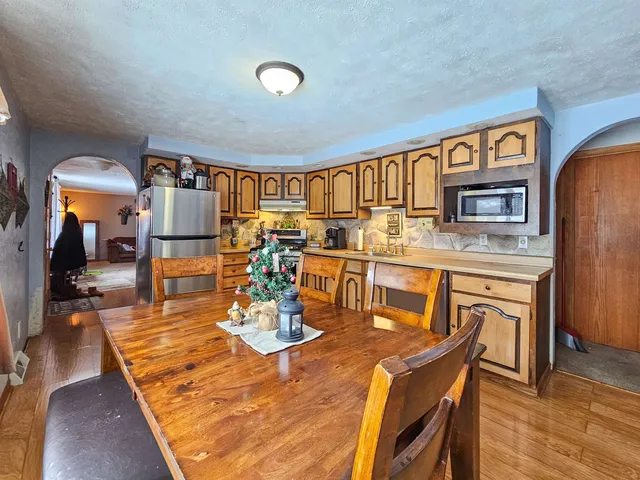 $174,000 | 203 Monroe Street, Monroe Center, IL 61052