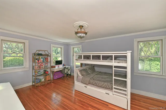 $2,795,000 | 4 Horse Hollow Road, Locust Valley, NY 11560