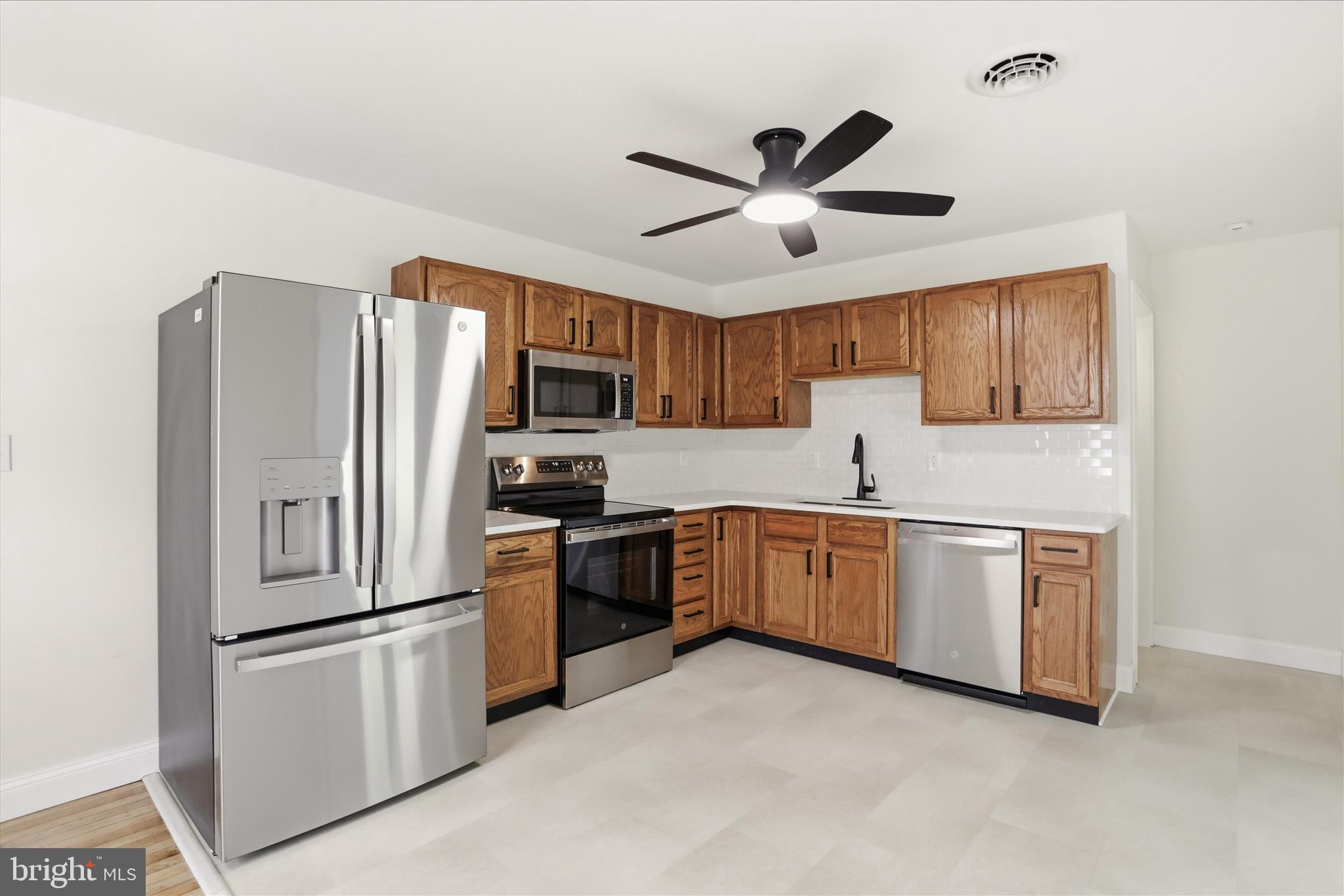 15411 Shamrock Road Southwest Cumberland, MD 21502 - Photo 12 of 38