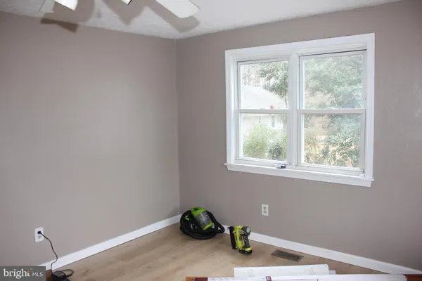 a view of a window in a room