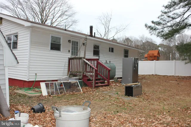 $295,000 | 48907 Chisleytown Road, St. Inigoes, MD 20684