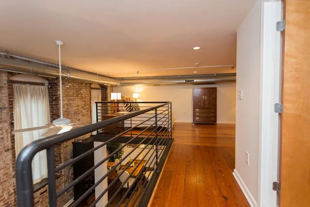 $1,695 | 50 Gayoso Avenue, Unit 306, Memphis, TN 38103