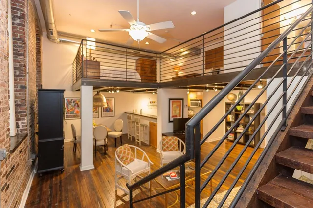 $1,695 | 50 Gayoso Avenue, Unit 306, Memphis, TN 38103