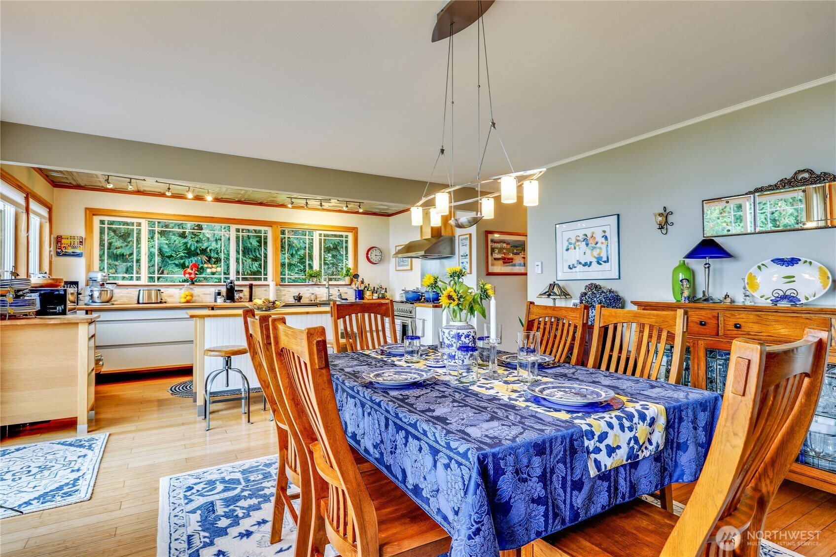 21582 President Point Road Northeast Kingston, WA 98346 - Photo 8 of 40