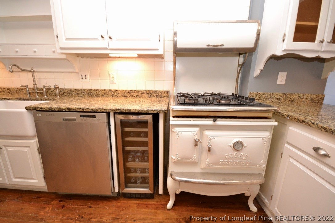 309 Valley Road Fayetteville, NC 28305 - Photo 17 of 48 Gallery Image 17