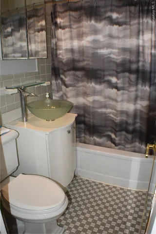 $265,000 | 225-28 88th Avenue, Unit 377LOWER LEVEL | Bellerose