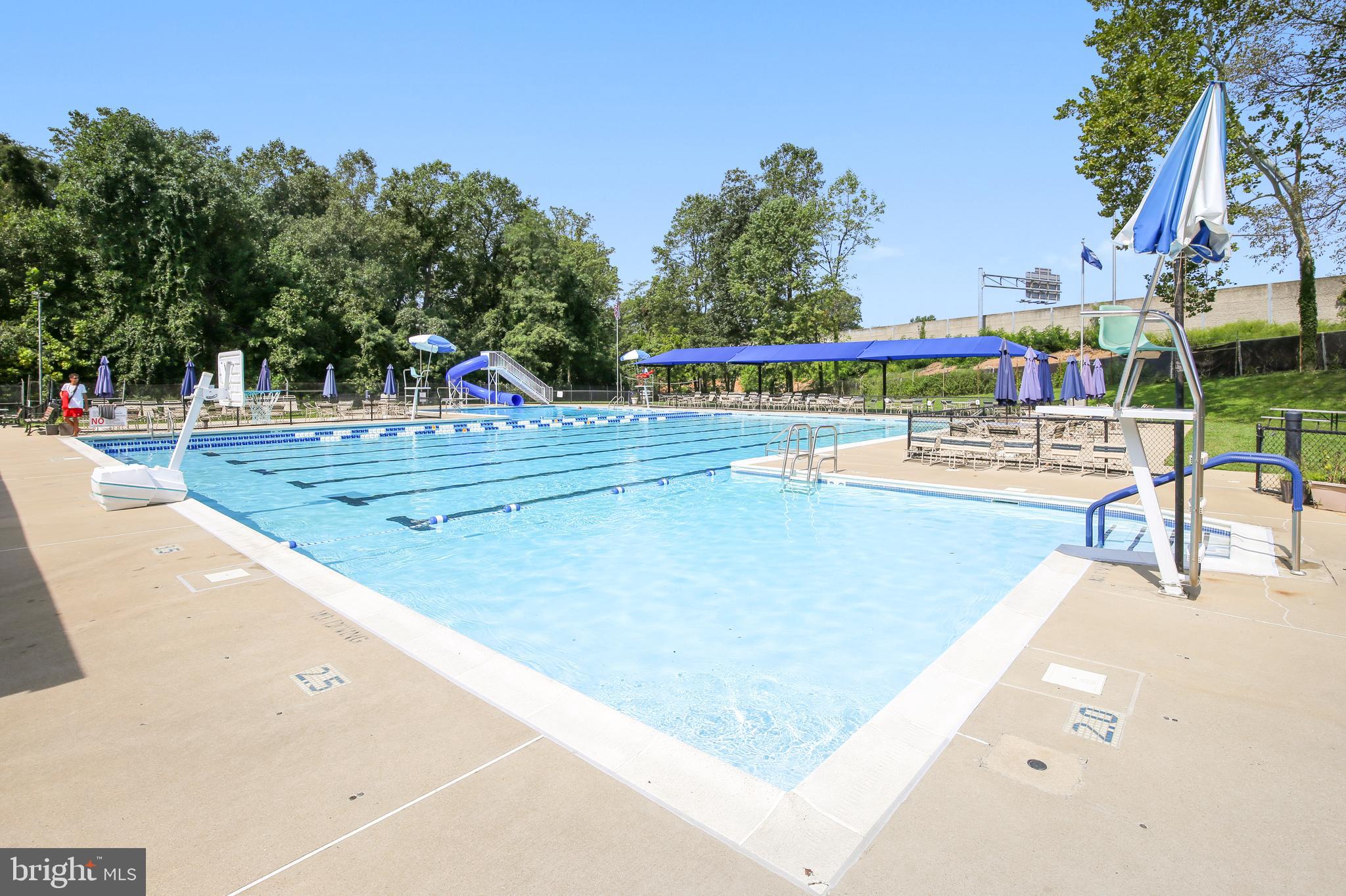 10205 Cardinal Road Fairfax, VA 22030 - Photo 32 of 35 Mosby Woods Community Pool