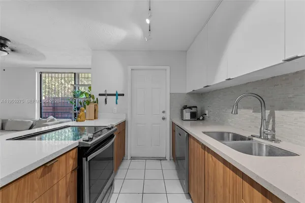 $398,000 | 20033 Southwest 123rd Drive, Miami, FL 33177