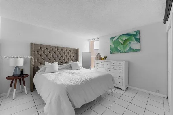 $398,000 | 20033 Southwest 123rd Drive, Miami, FL 33177