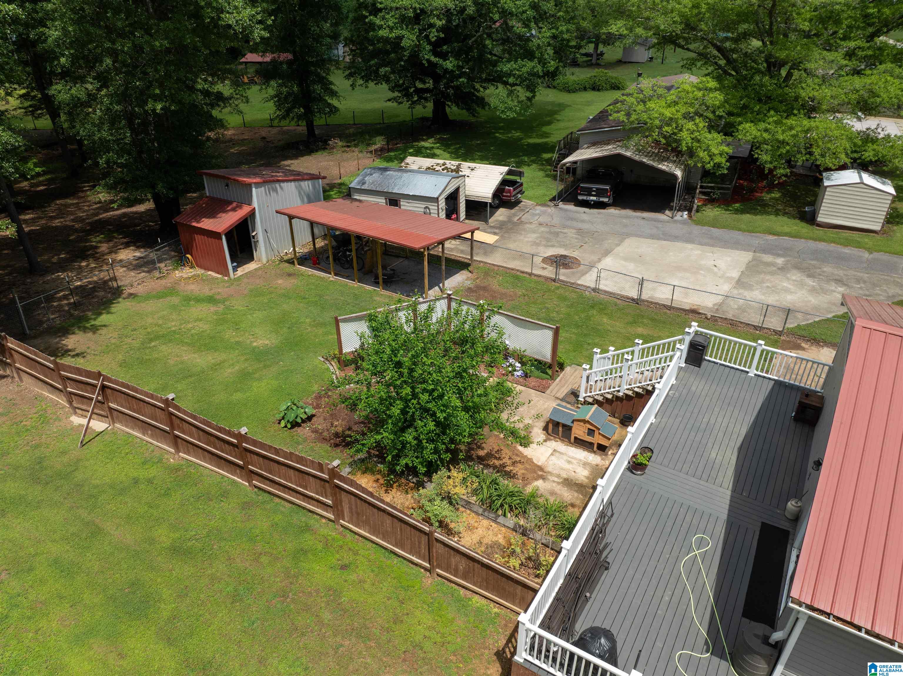 1394 Gate 8 Road Anniston, AL 36201 - Photo 4 of 69