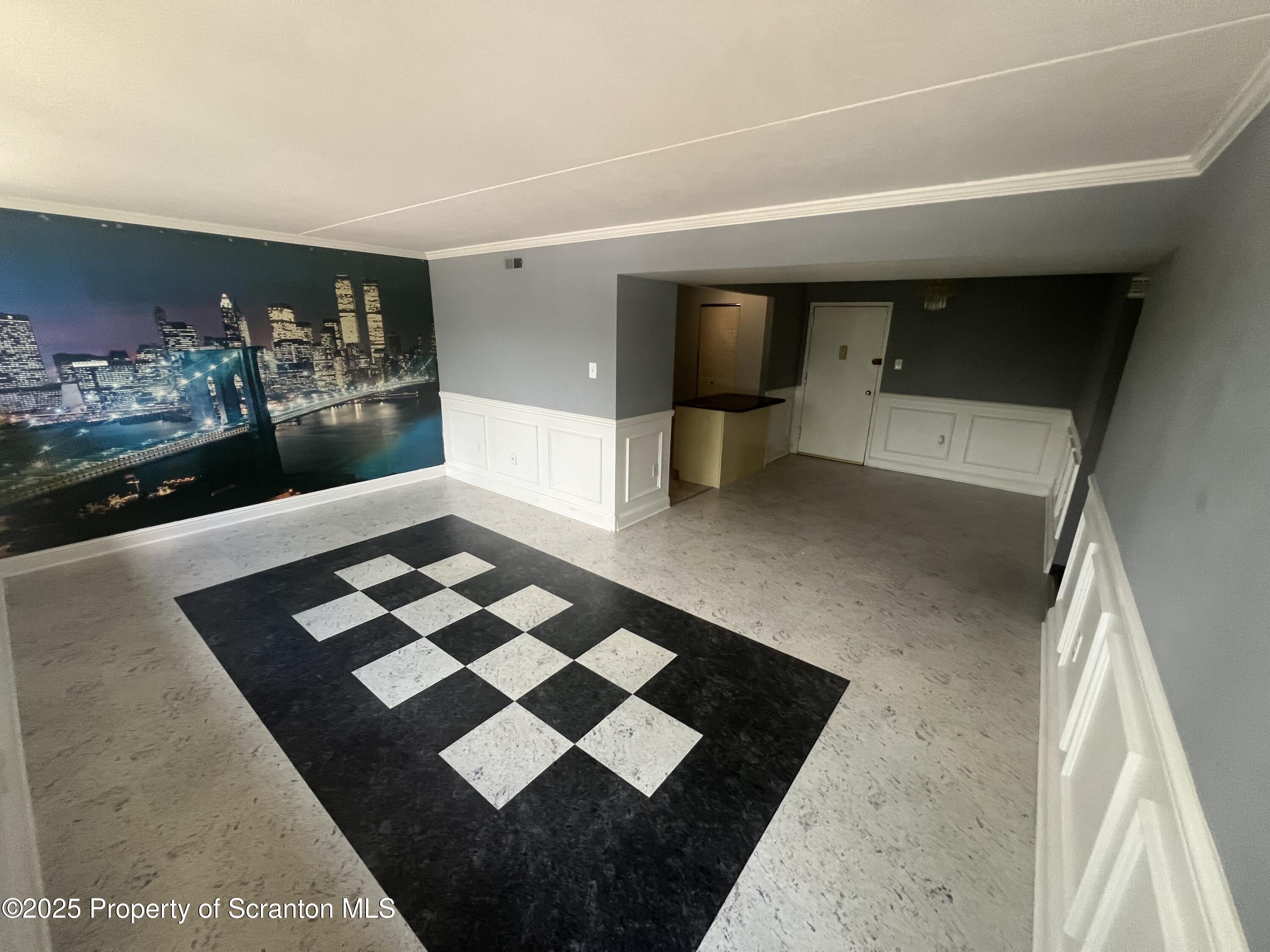 220 Linden Street, Unit 204 Scranton, PA 18503 - Photo 4 of 12 IMG_1632