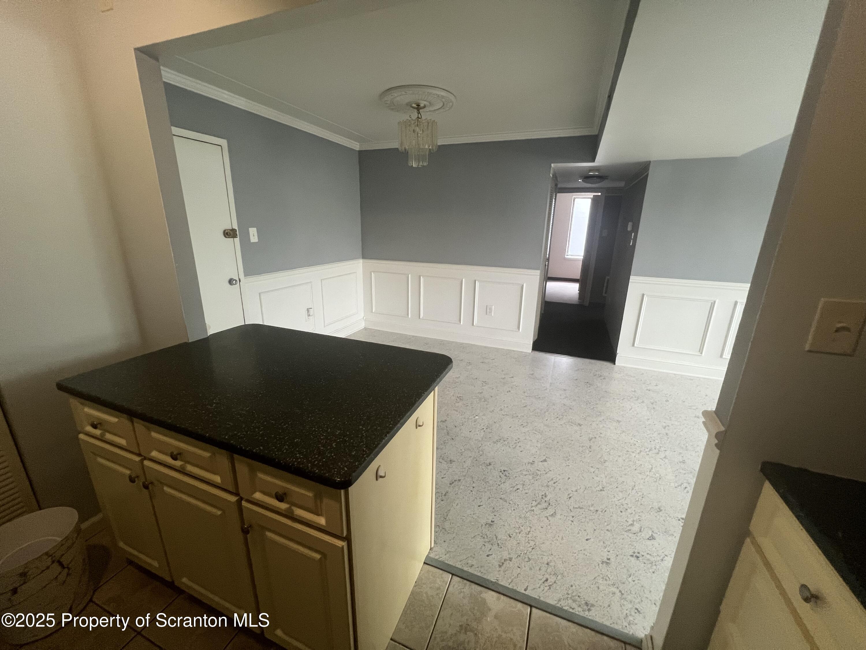 220 Linden Street, Unit 204 Scranton, PA 18503 - Photo 6 of 12 IMG_1631