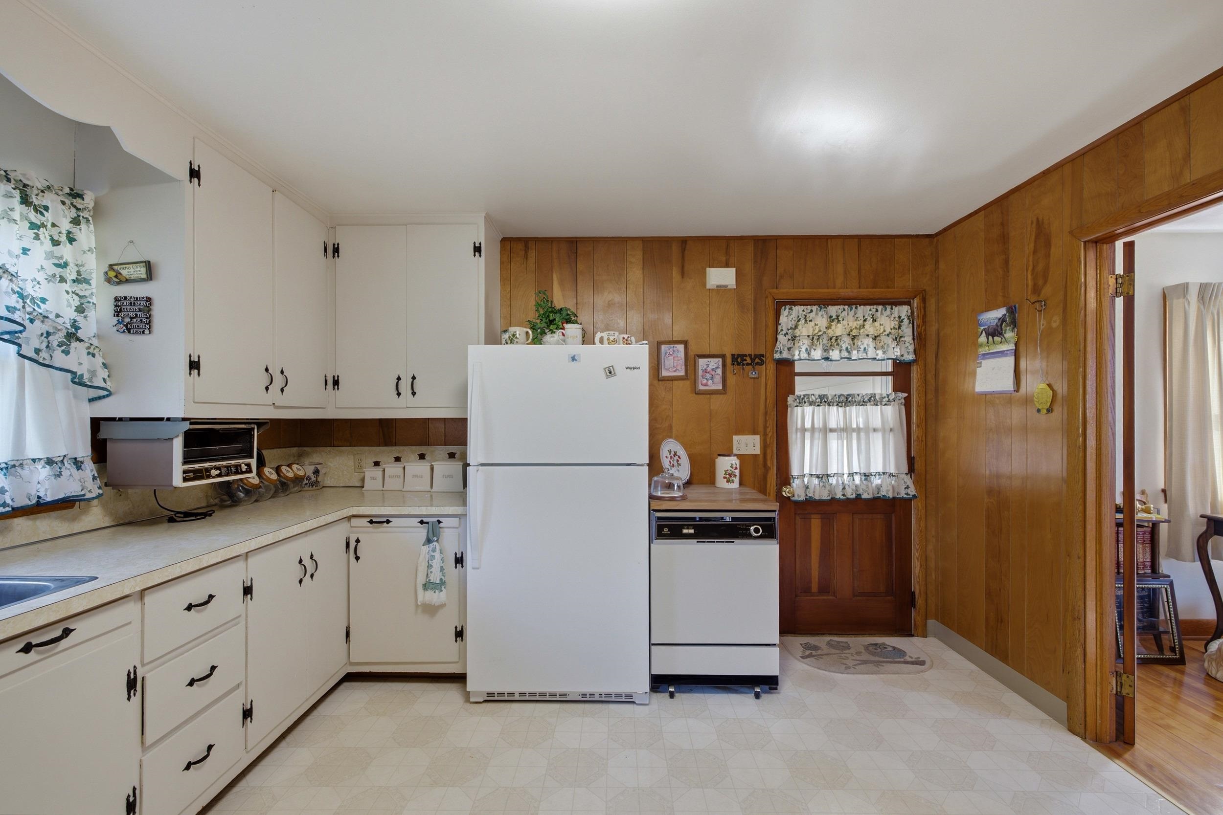 12199 Hollow Road Fulks Run, VA 22830 - Photo 23 of 75