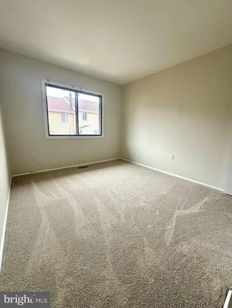 $2,400 | 13344 Feldman Place, Herndon, VA 20170