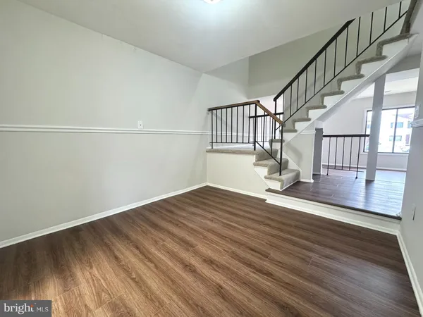 $2,400 | 13344 Feldman Place, Herndon, VA 20170