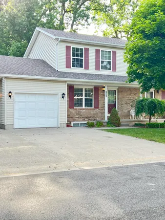 $189,900 | 1448 Whispering Woods Avenue, Marysville, MI 48040