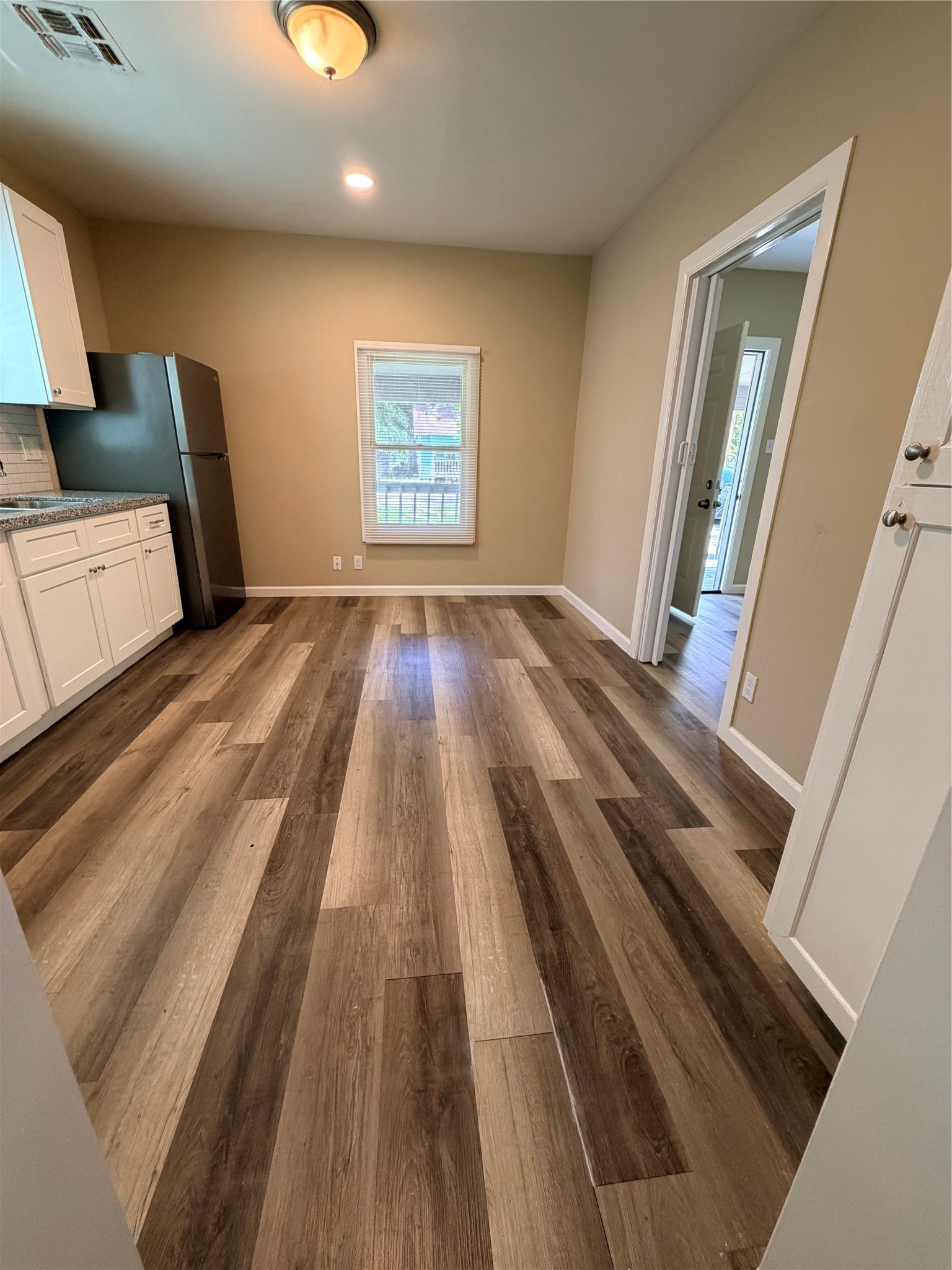 516 Hurst Place Angleton, TX 77515 - Photo 14 of 20