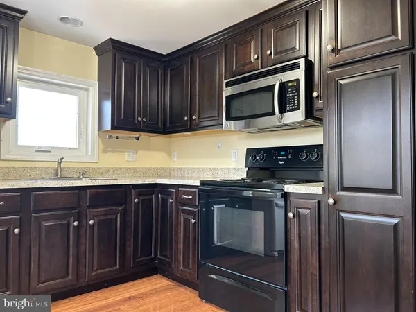 $1,175 | 515 Dallas Street, Atglen, PA 19310