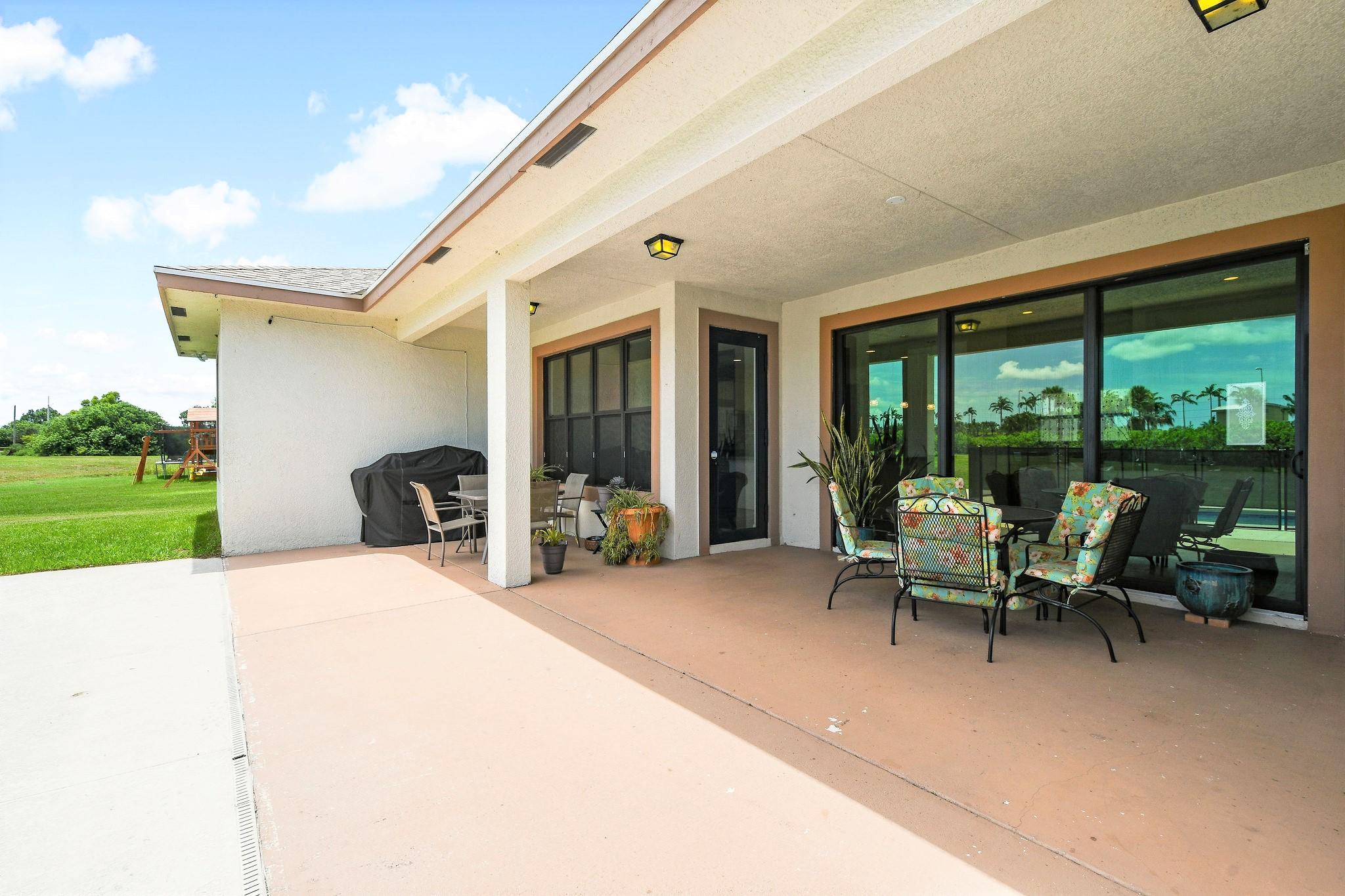 378 Southwest Ridgecrest Drive Port St. Lucie, FL 34953 - Photo 35 of 36 378SWRidgecrestDrive_40