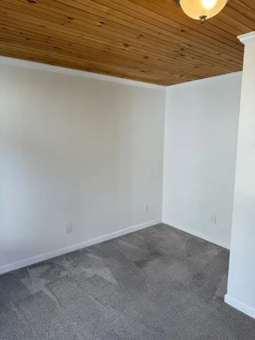 $1,600 | 123 Sterling Street, Corning, NY 14830