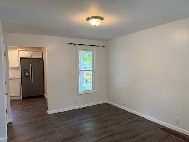 $1,600 | 123 Sterling Street, Corning, NY 14830