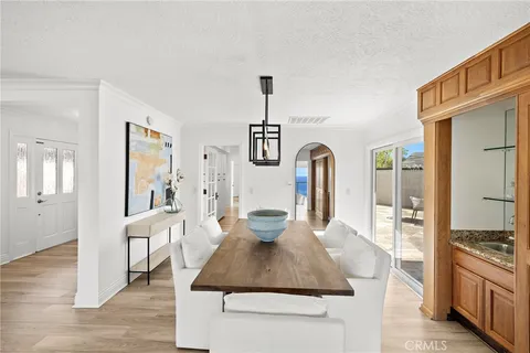 $3,895,000 | 1651 Thurston Drive, Laguna Beach, CA 92651