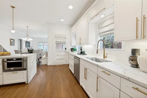 $2,899,000 | 4557 Lorraine Avenue, Highland Park, TX 75205