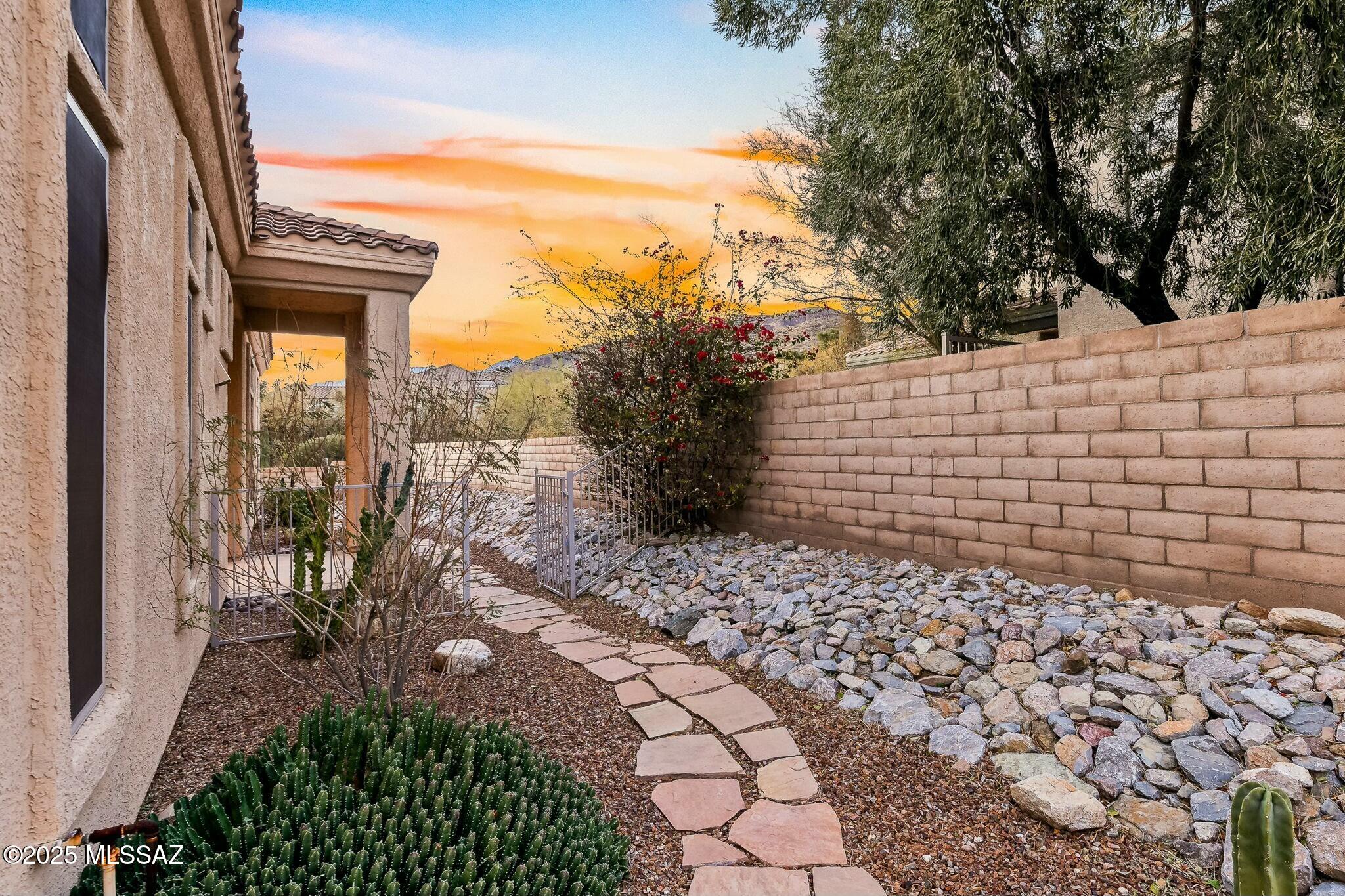 5322 Spring View Drive Tucson, AZ 85749 - Photo 37 of 41 Gallery Image 37