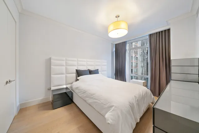 $6,695,000 | 1355 1st Avenue, Unit 4 | Lenox Hill