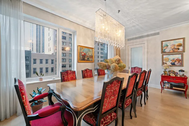 $6,695,000 | 1355 1st Avenue, Unit 4 | Lenox Hill