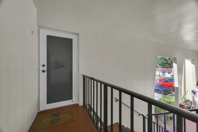 $1,500 | 203 Lake Carol Drive, West Palm Beach, FL 33411