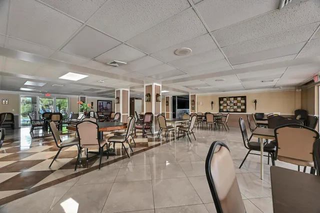 $1,500 | 203 Lake Carol Drive, West Palm Beach, FL 33411