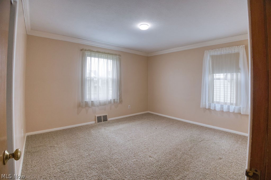 5372 Huron Road Lyndhurst, OH 44124 - Photo 18 of 42 Gallery Image 18
