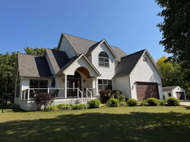 $438,500 | 14158 185th Avenue Northeast, Thief River Falls, MN 56701