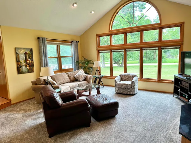 $438,500 | 14158 185th Avenue Northeast, Thief River Falls, MN 56701