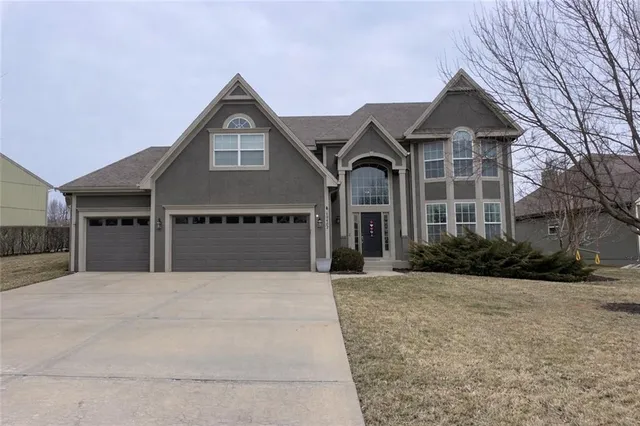 $460,000 | 19402 West 209th Terrace, Spring Hill, KS 66083
