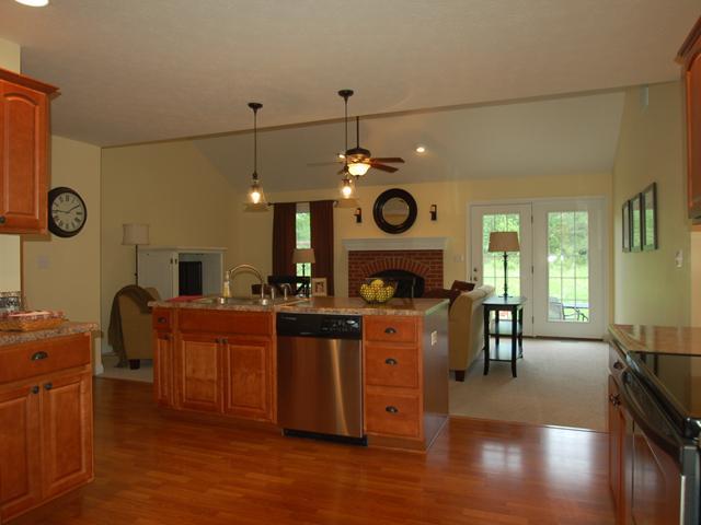 6262 Buck Trail Road Indianapolis, IN 46237 - Photo 16 of 24 Gallery Image 16