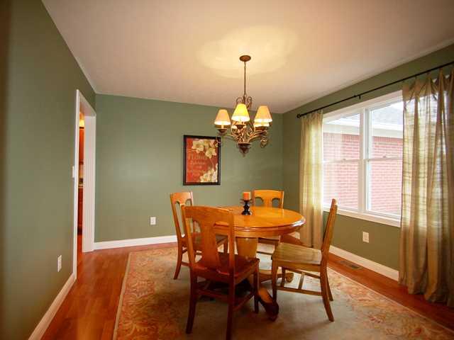 6262 Buck Trail Road Indianapolis, IN 46237 - Photo 4 of 24 Gallery Image 4