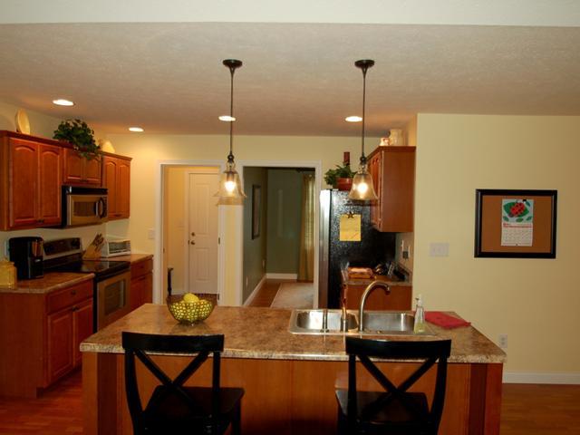 6262 Buck Trail Road Indianapolis, IN 46237 - Photo 5 of 24 Gallery Image 5