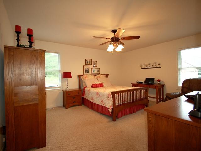 6262 Buck Trail Road Indianapolis, IN 46237 - Photo 7 of 24 Gallery Image 7