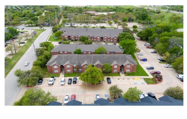 $1,375 | 701 D Balcones Drive, Unit 47, College Station, TX 77845