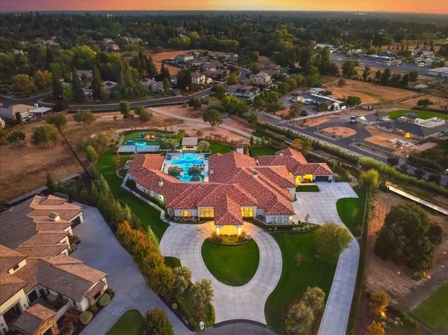 $8,223,000 | 9070 Chelshire Estates Court, Granite Bay, CA 95746