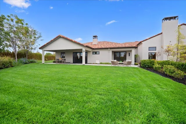 $8,223,000 | 9070 Chelshire Estates Court, Granite Bay, CA 95746