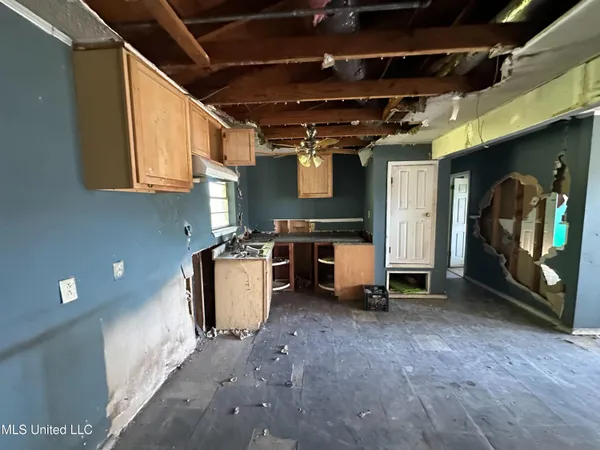 $72,500 | 3307 Middle Avenue, Pascagoula, MS 39581